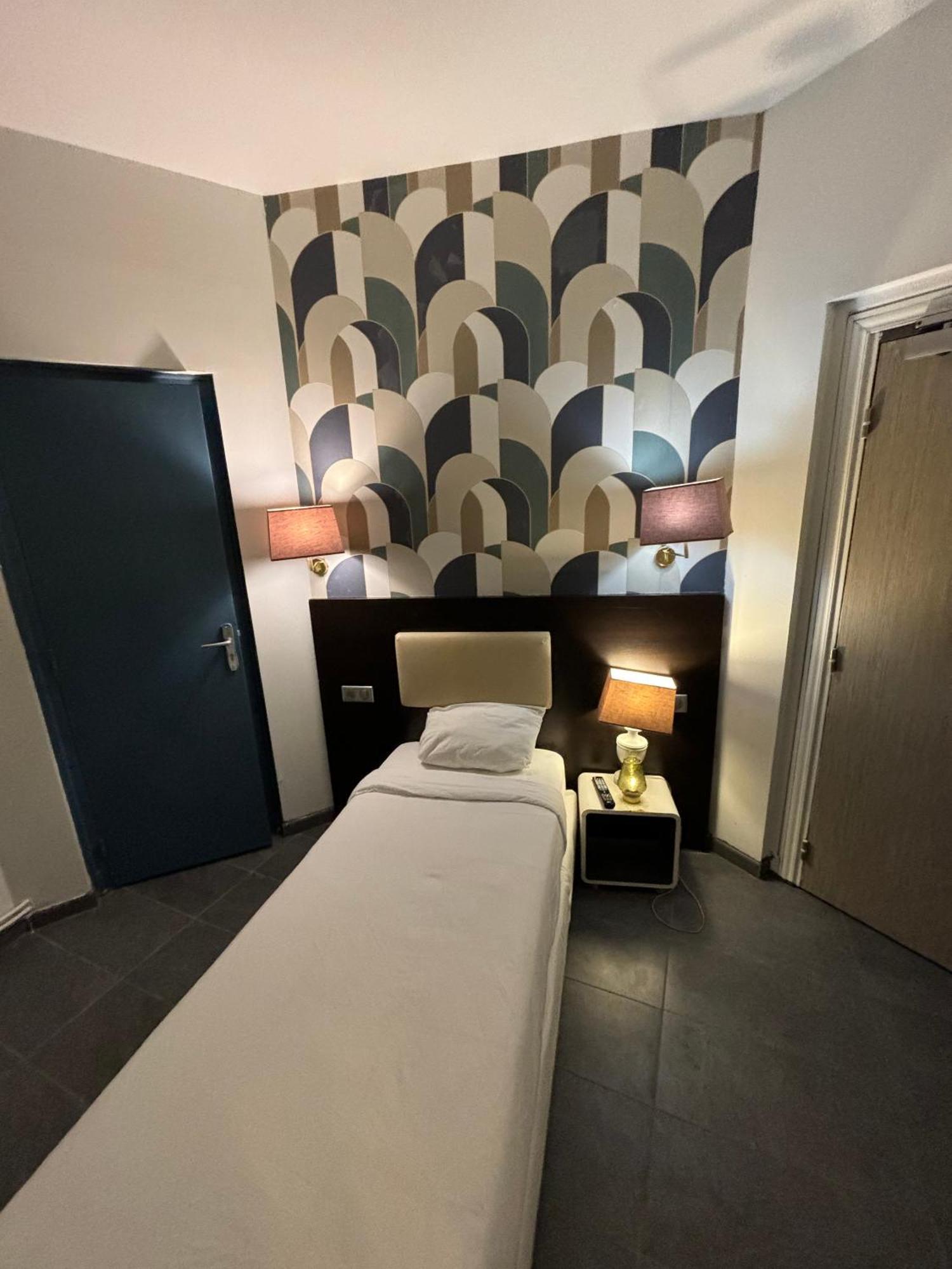 Hotel Astrid Rouen Luaran gambar
